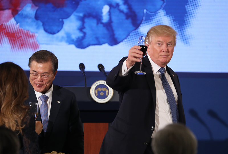 Trump en Corea del Sur. AP